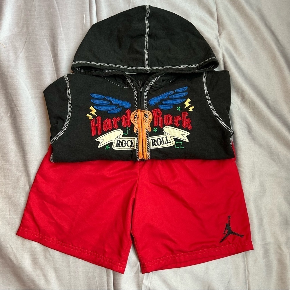 Boys Bundle Hoodie and‎ Shorts